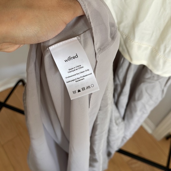 Wilfred 100% Silk Two Toned Baby Doll Dress - Picture 4 of 5